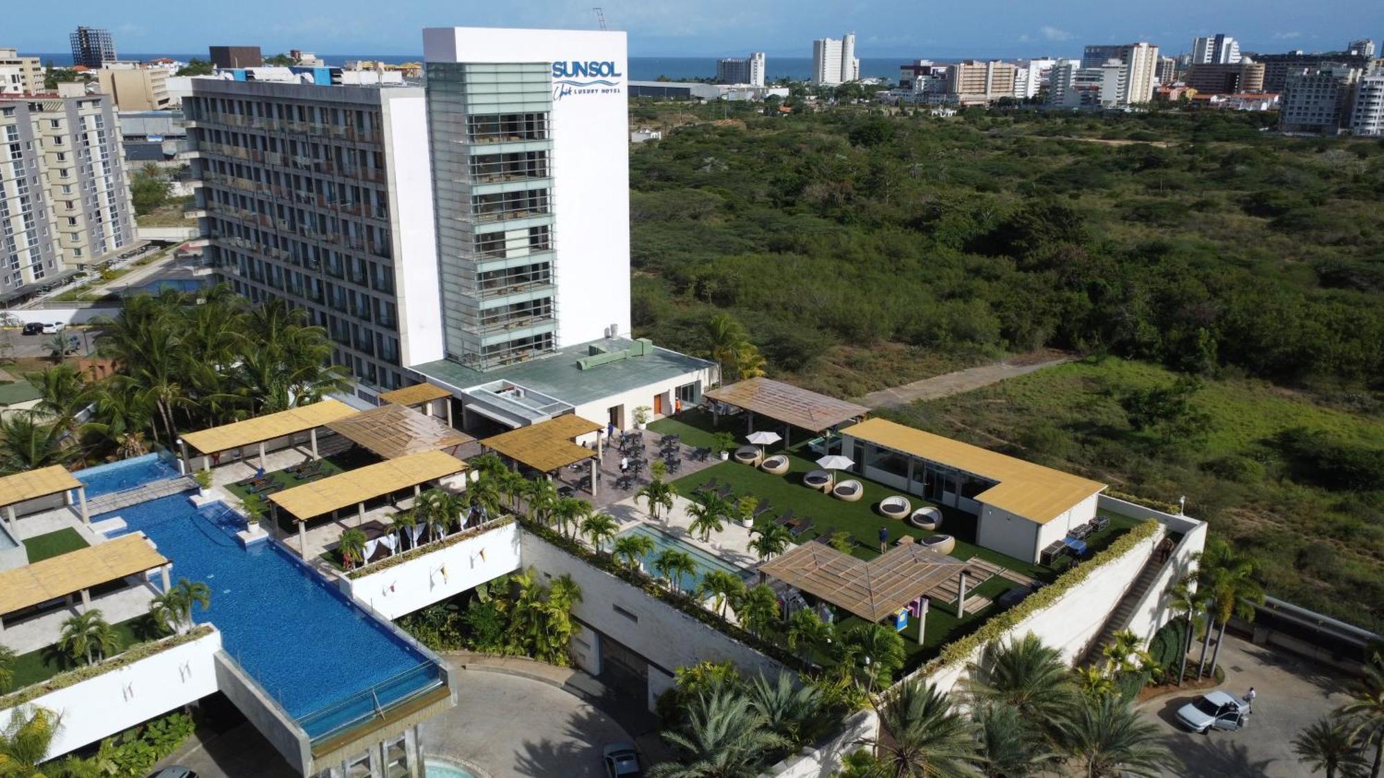 Sunsol Unik Luxury Hotel พอร์ลามา ภายนอก รูปภาพ